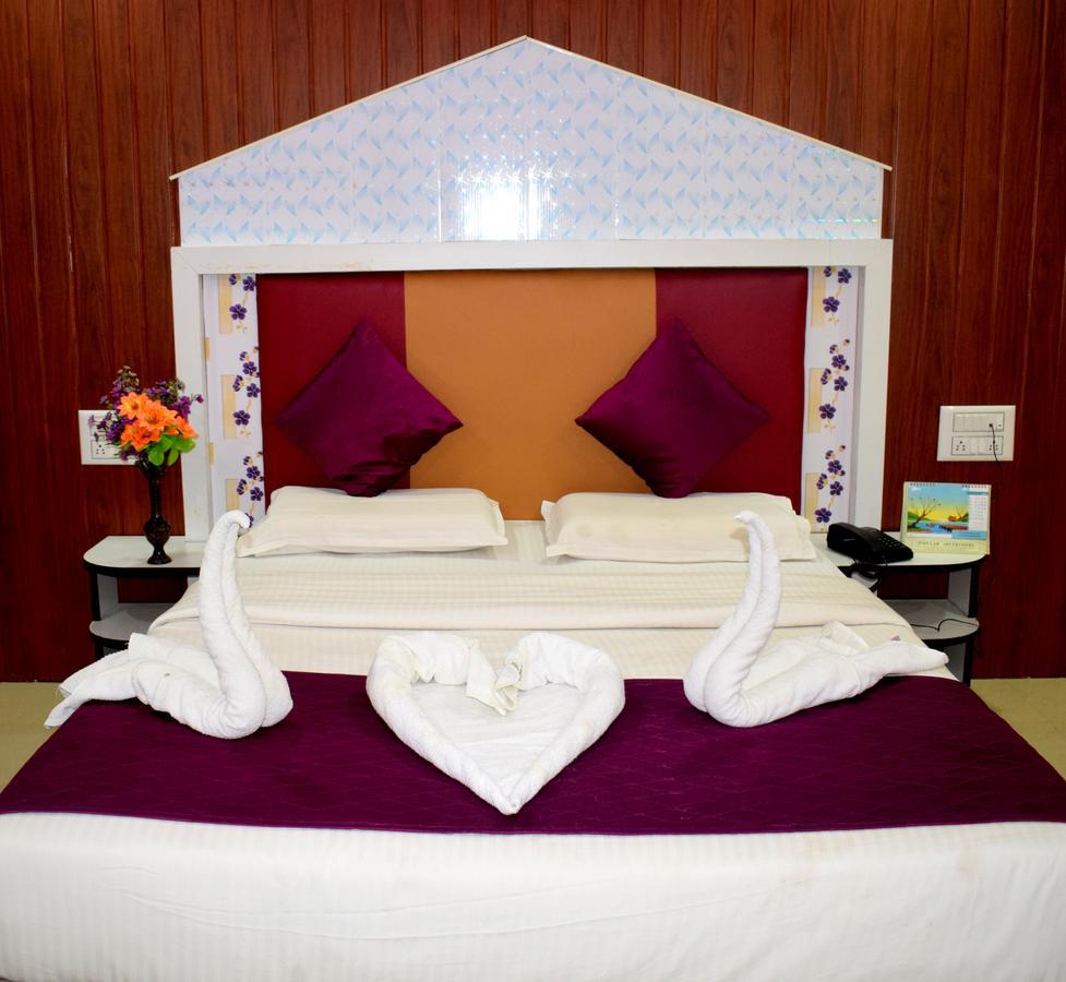 Hotel Kaveri Palace Mysore Exterior photo