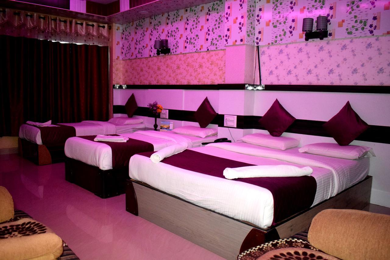 Hotel Kaveri Palace Mysore Exterior photo